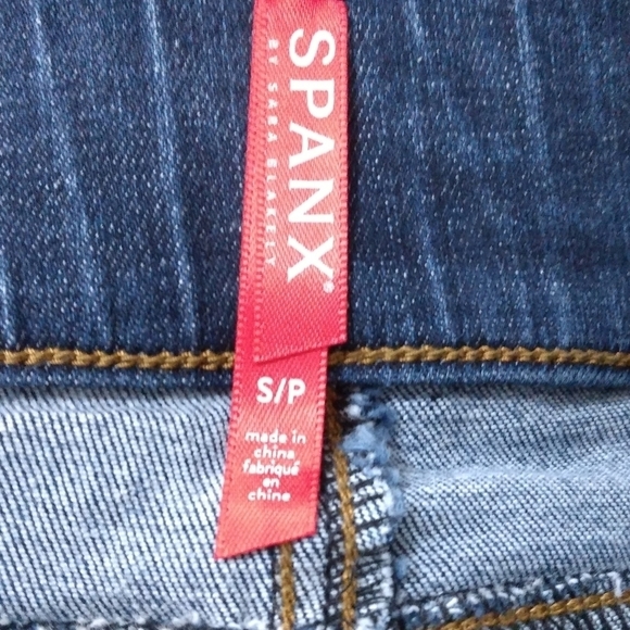 NWT SPANX Distressed Ankle Skinny Jeans $128 - Picture 14 of 15